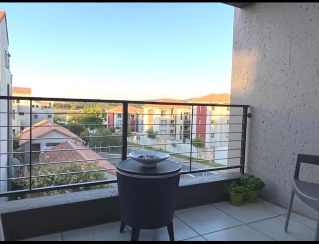2 BEDROOM DUPLEX FOR SALE IN LONEHILL